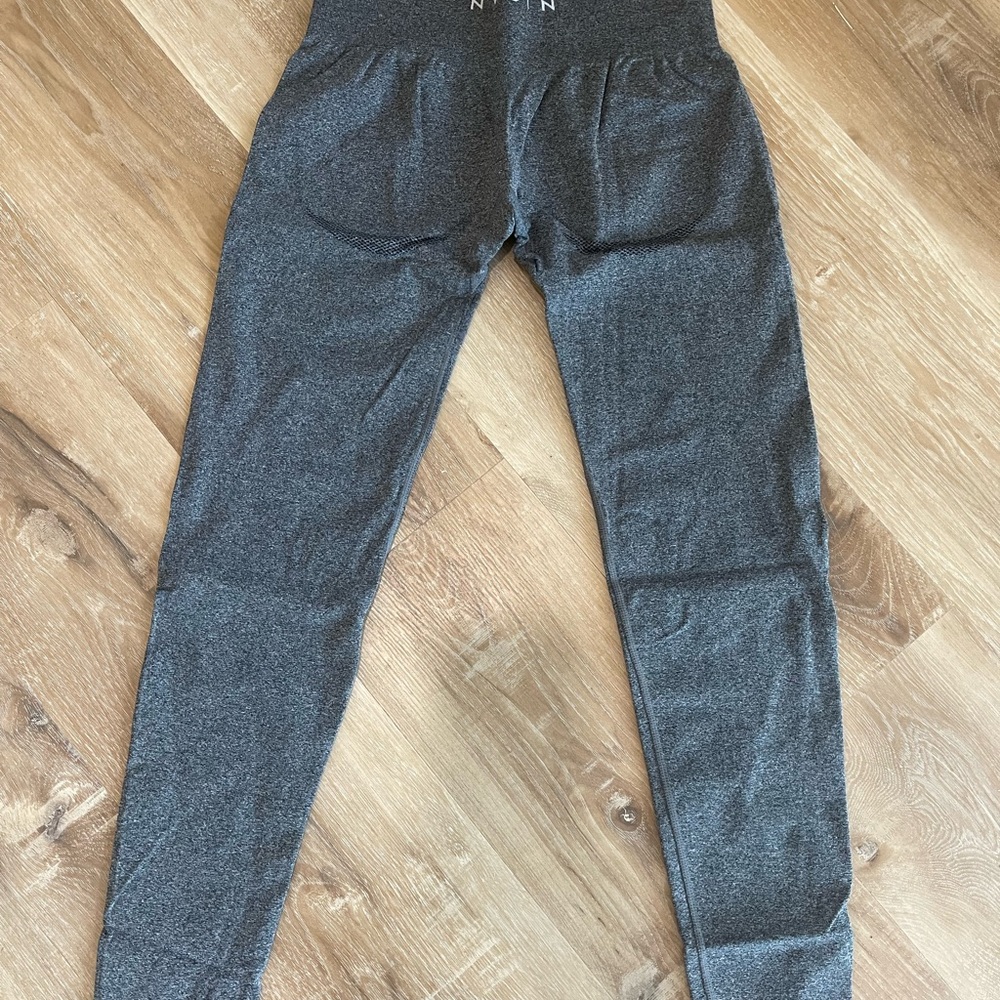 NVGTN Gray Leggings for Effortless Style